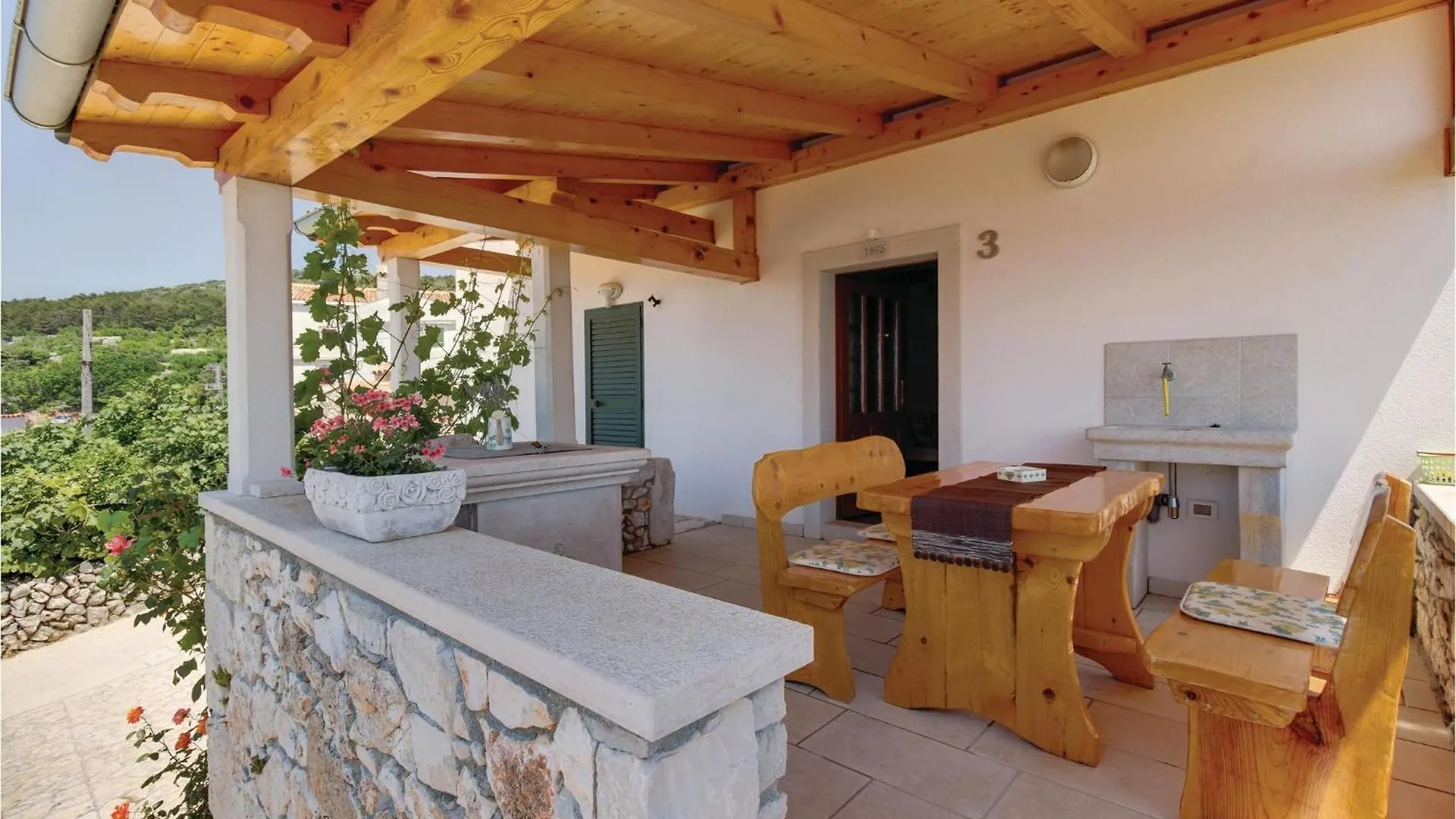 Ferienhaus Nice Home In Vidovici With Wifi